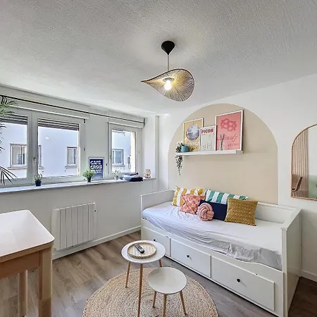 Le Parthenon Apartment *